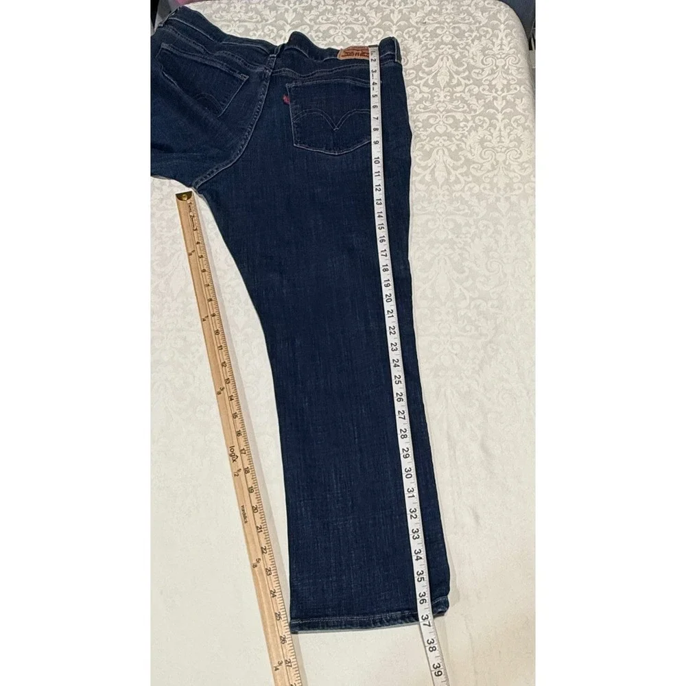 Levi's Classic Straight Jeans Womens 31 Dark Wash Blue Denim Stretch Classic